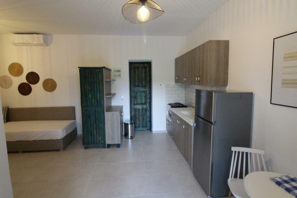 Olive House Appartement Elia Nikitis Buitenkant foto